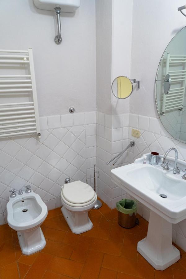 Elegant Apartment Near Piazza Della Signoria Firenze Esterno foto